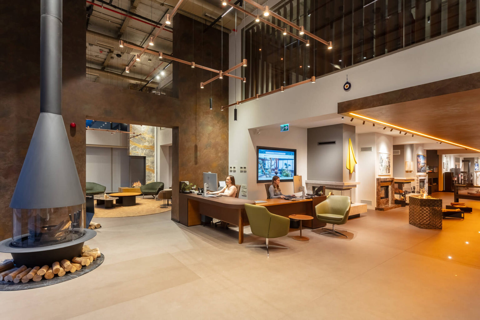 250218AKT013-1920px-sRGB