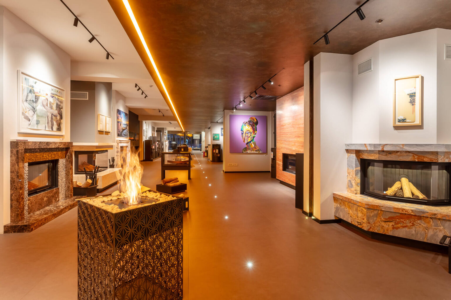 250218AKT034-1920px-sRGB